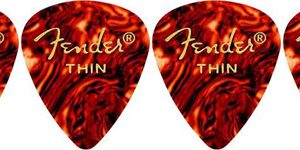 FENDER 351 SHAPE PREMIUM CELLULOID 12-PACK, SHELL, THIN